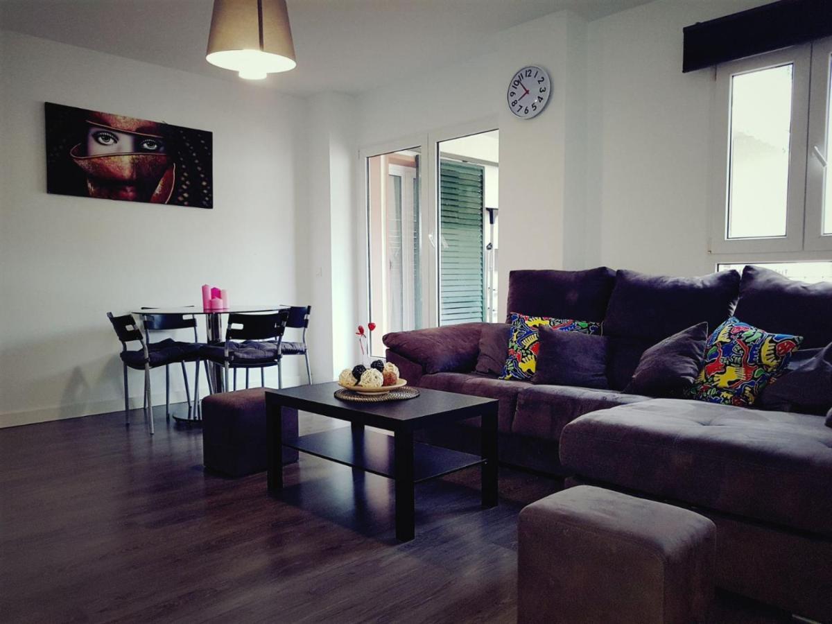 2 Bedroom Apartment ベナルマデナ エクステリア 写真
