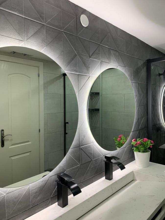 2 Bedroom Apartment ベナルマデナ エクステリア 写真